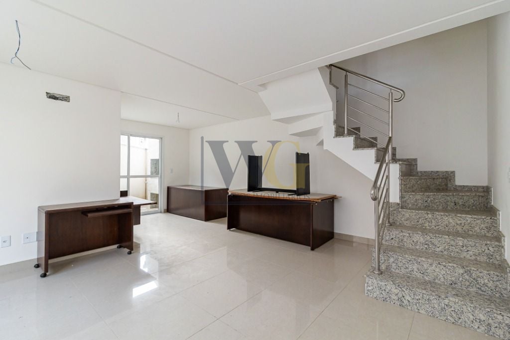 Sobrado com 4 dormitórios à venda, 160 m² por R$ 859.000,00 - ...