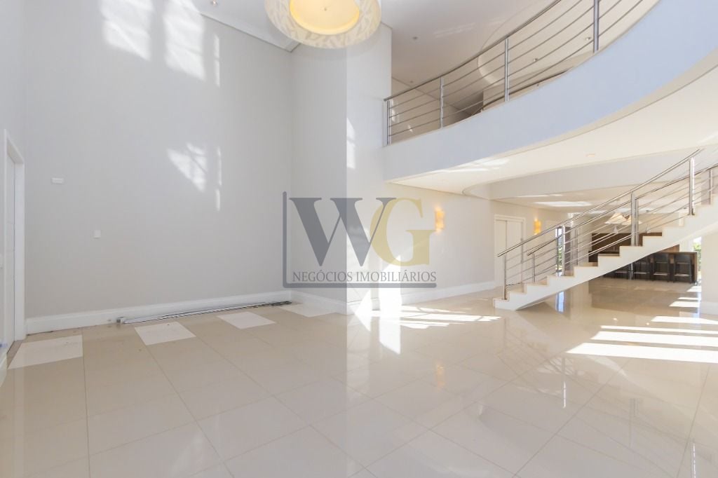 Casa com 4 dormitórios à venda, 610 m² por R$ 4.200.000,00 - A...