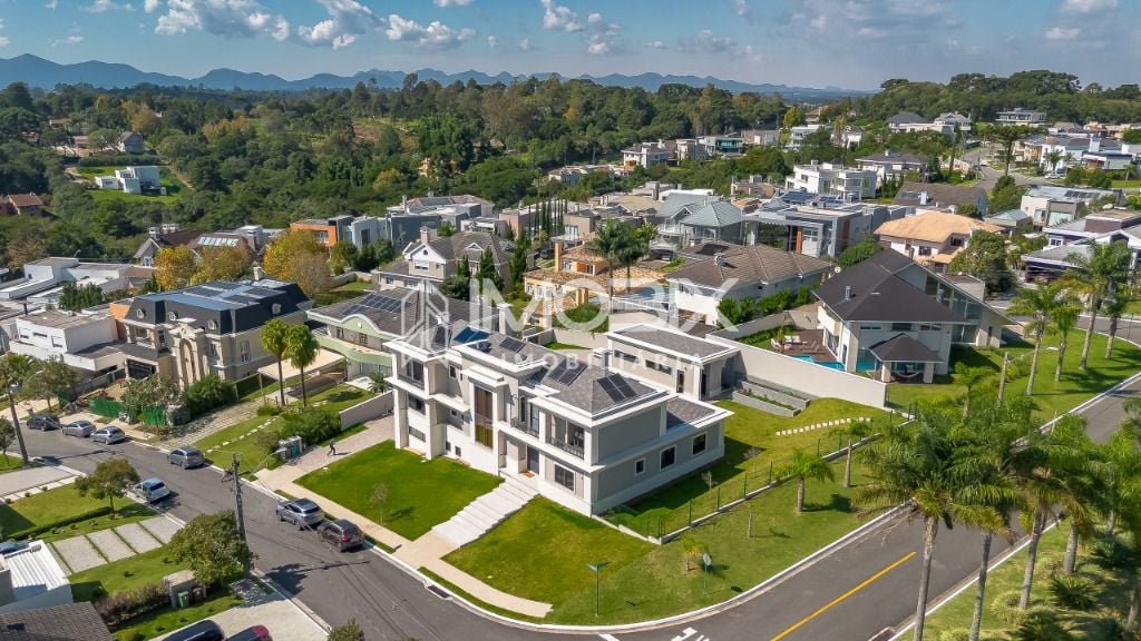 Casa com 4 dormitórios à venda, 596 m  por R  9.500.000,00 - A...