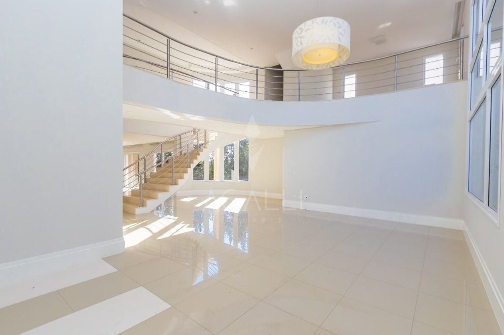 Casa com 4 dormitórios à venda, 610 m² por R$ 4.200.000,00 - A...