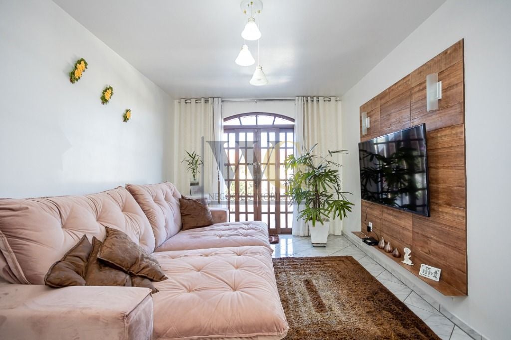 Sobrado com 5 dormitórios à venda,363.00 m , SAO JOSE DOS PINH...