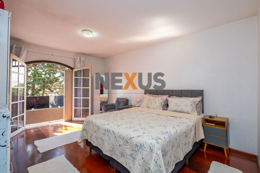 Casa com 3 dormitórios à venda, 122 m  por R  560.000,00 - Atu...