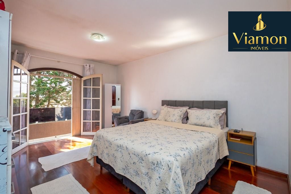 Casa com 3 dormitórios à venda, 122 m  por R  560.000,00 - Atu...