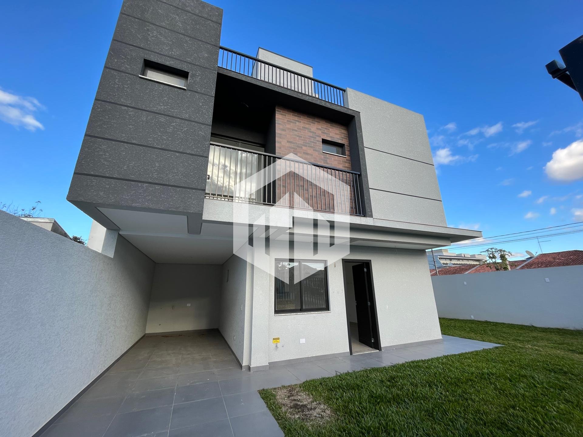 Sobrado à venda - Triplex, 134m  - Parque da Fonte, SAO JOSE D...