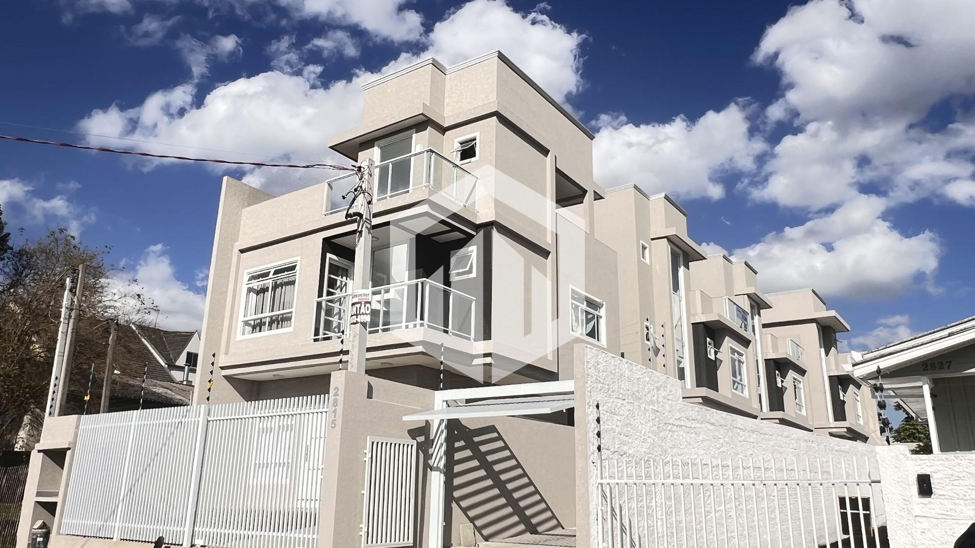 Sobrado à venda - Triplex 125m  - R  750.000,00 - Boqueirão, C...