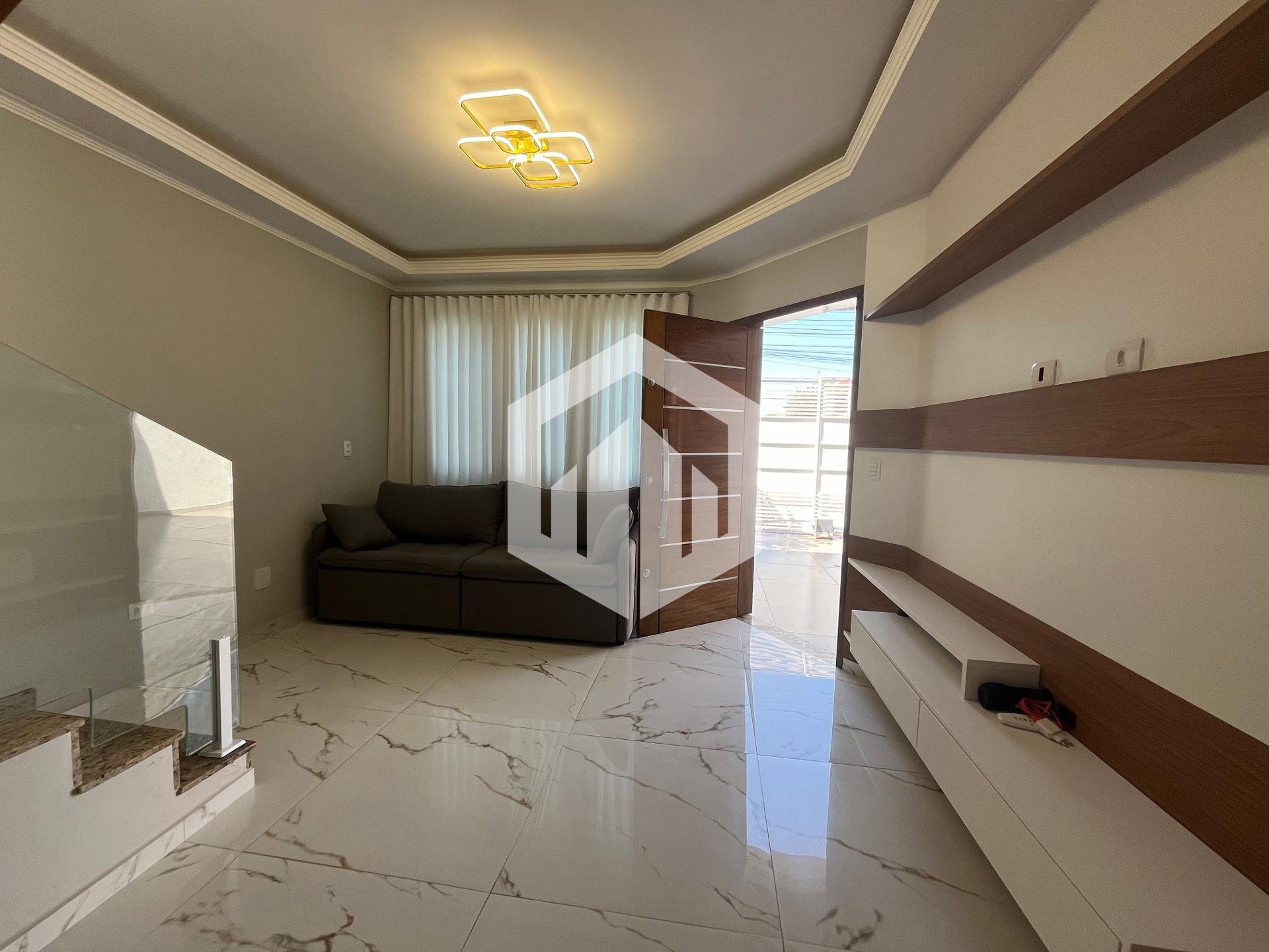 Sobrado à venda - Triplex 267m  - R  750.000,00 - Sítio Cercad...