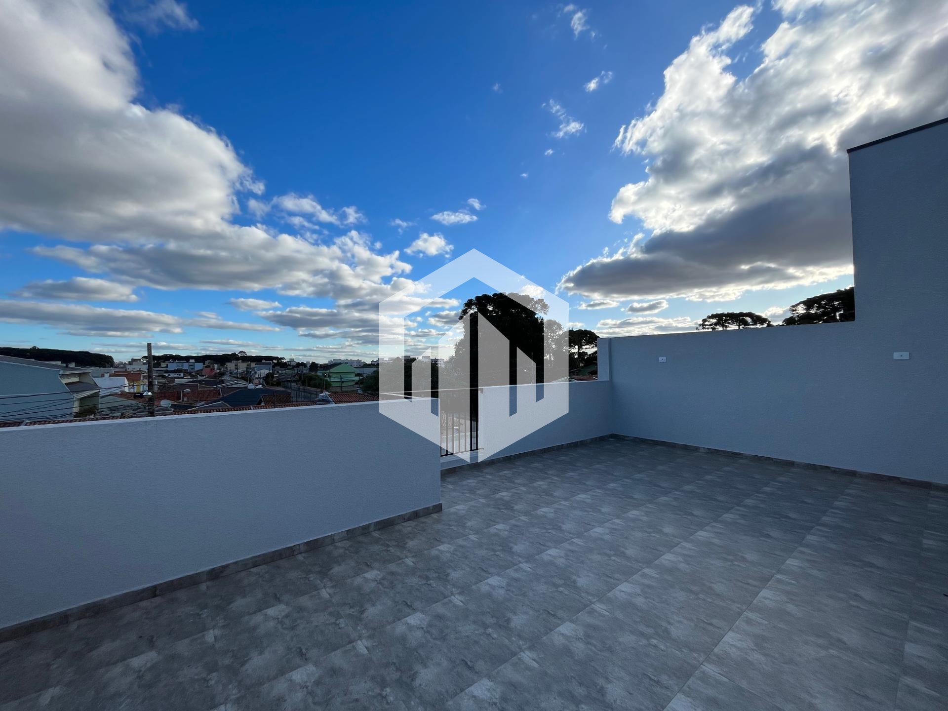 Sobrado triplex com 3 dormitórios à venda - Parque da Fonte, C...