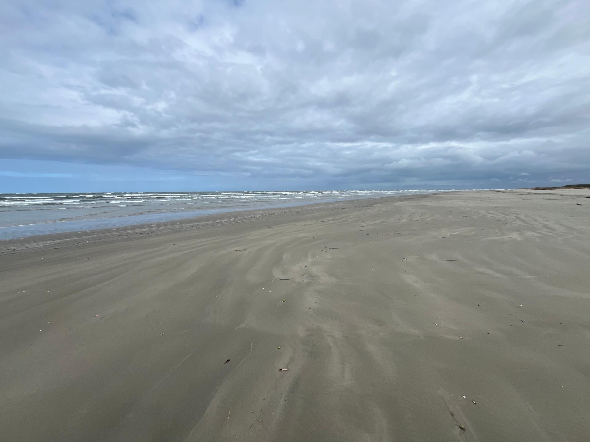 Duas Casas em Terreno Amplo à venda - Pontal do Sul, PONTAL DO...