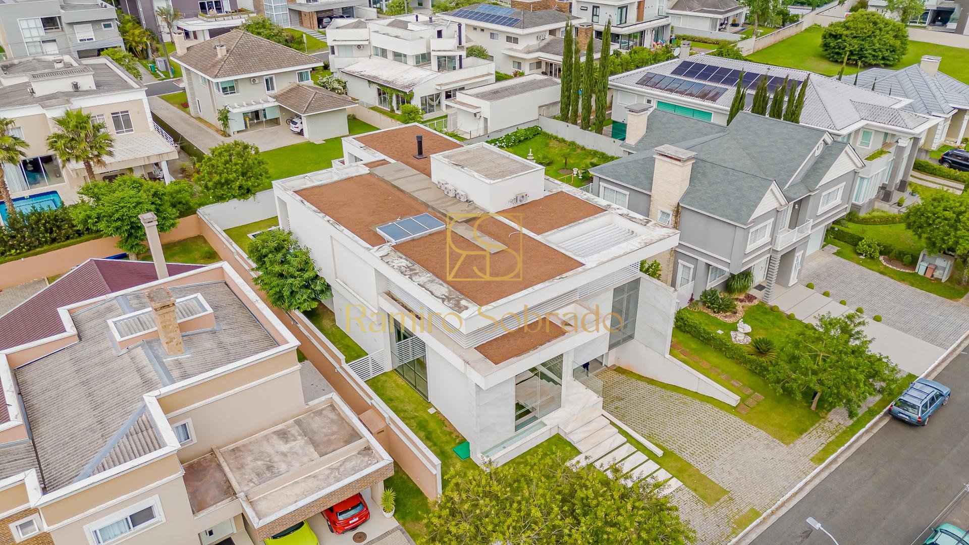 ALTO LUXO NO ALPHAVILLE GRACIOSA ? PINHAIS ? RESID?NCIA DE CAM...