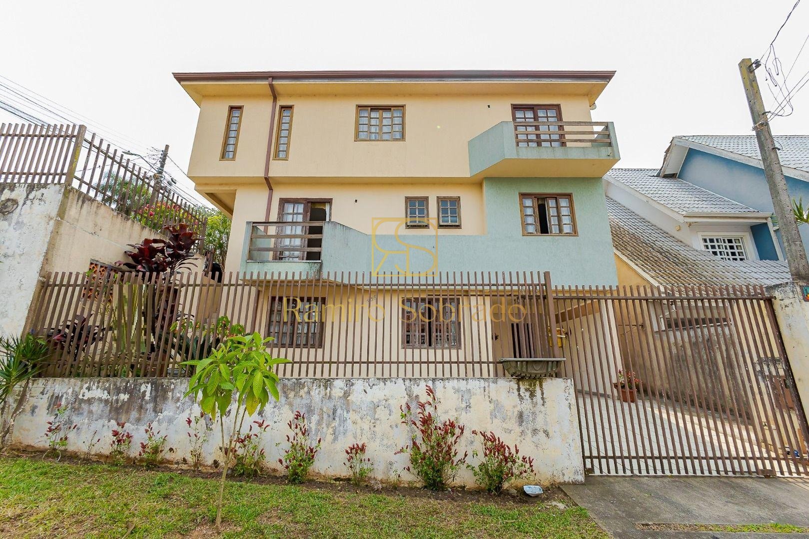 AMPLO SOBRADO TRIPLEX ? 219,90M  PRIVATIVOS ? ESQUINA ? 6 QUAR...