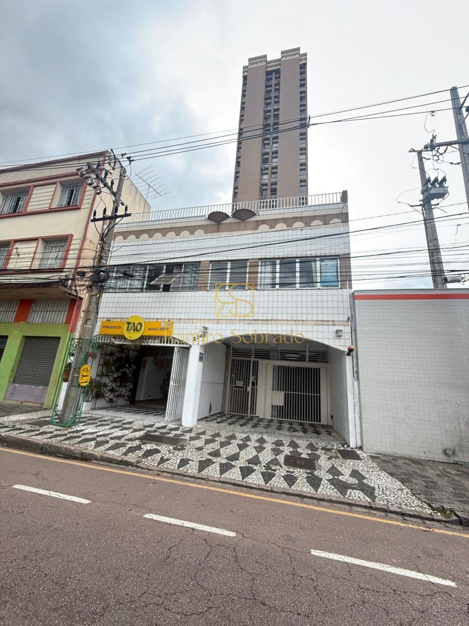APARTAMENTO 1 DORMIT?RIO NO CENTRO DE CURITIBA ? 34M  PRIVATIV...