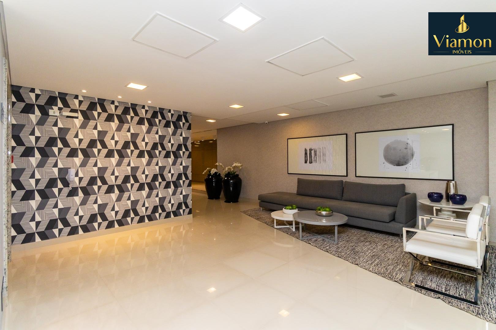 Apartamento no condomínio clube Vermont, a poucos metros da Un...