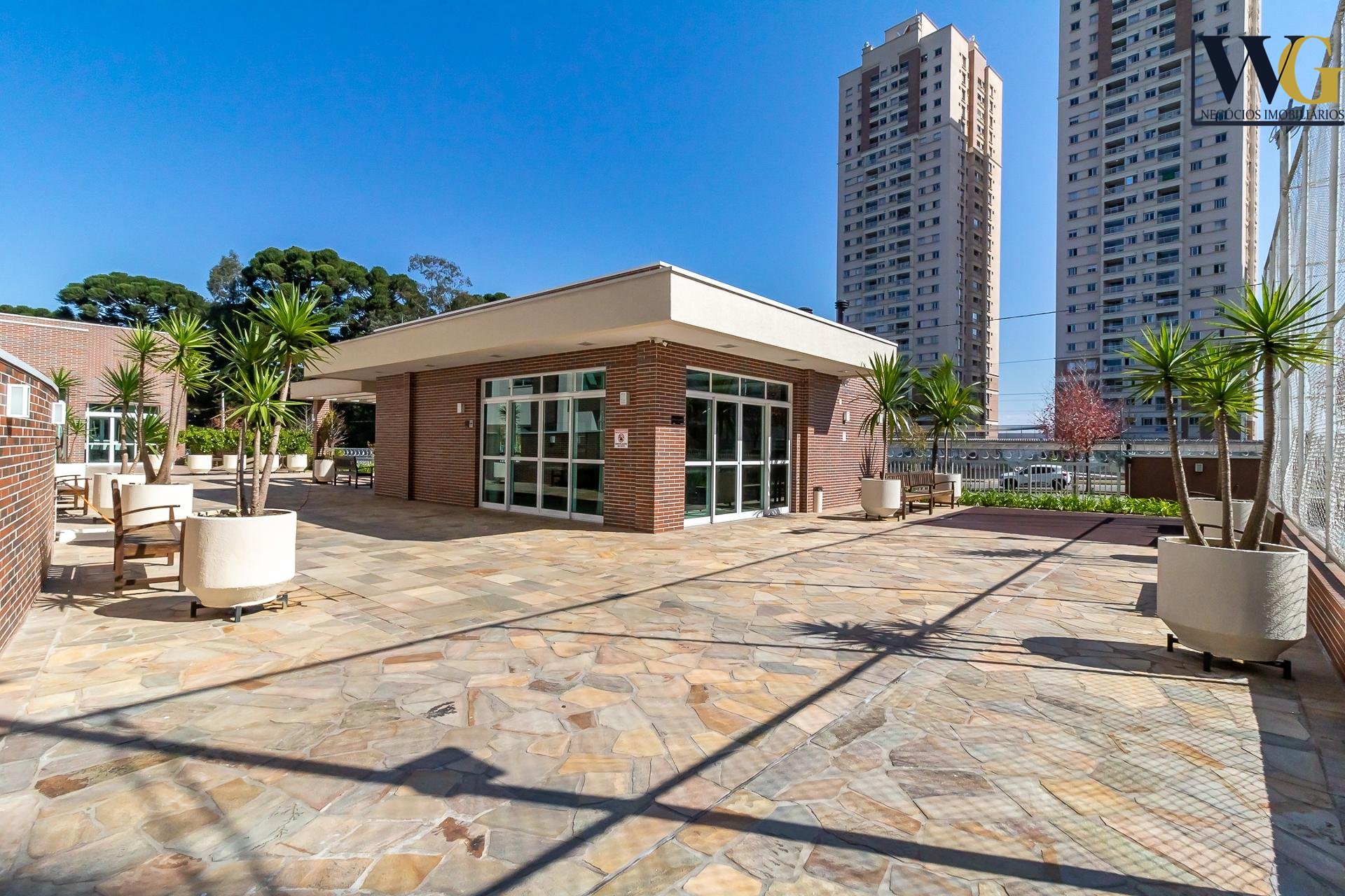 Apartamento no condomínio clube Vermont, a poucos metros da Un...