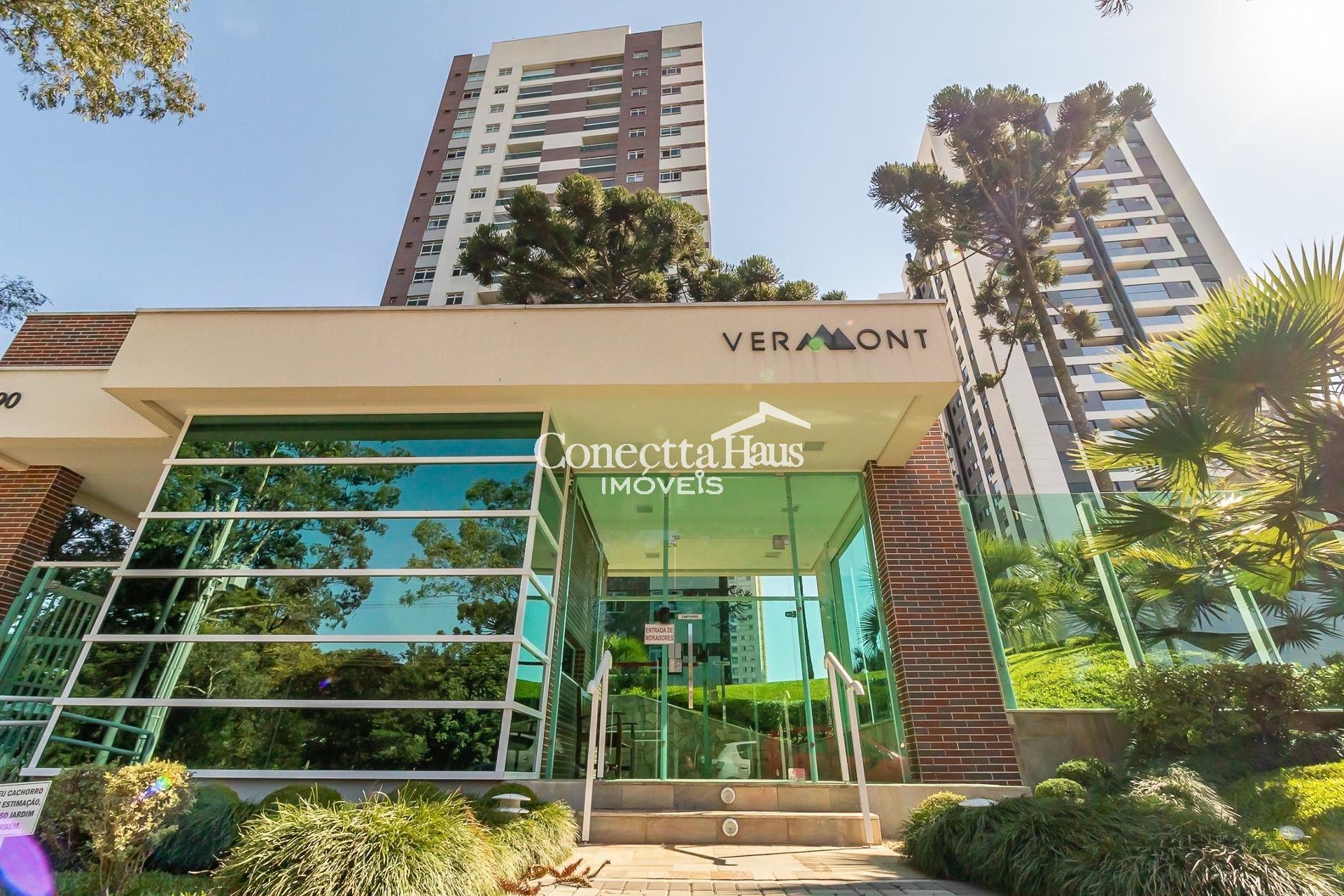 Apartamento no condomínio clube Vermont, a poucos metros da Un...