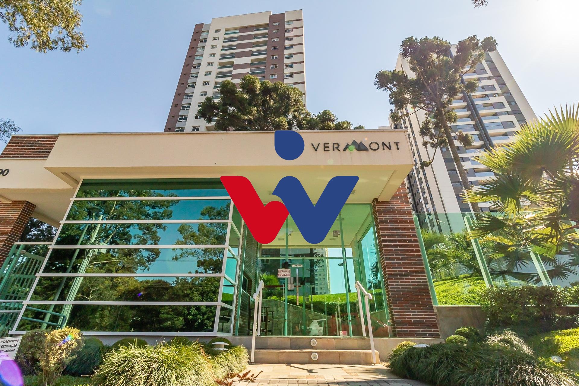 Apartamento no condomínio clube Vermont, a poucos metros da Un...