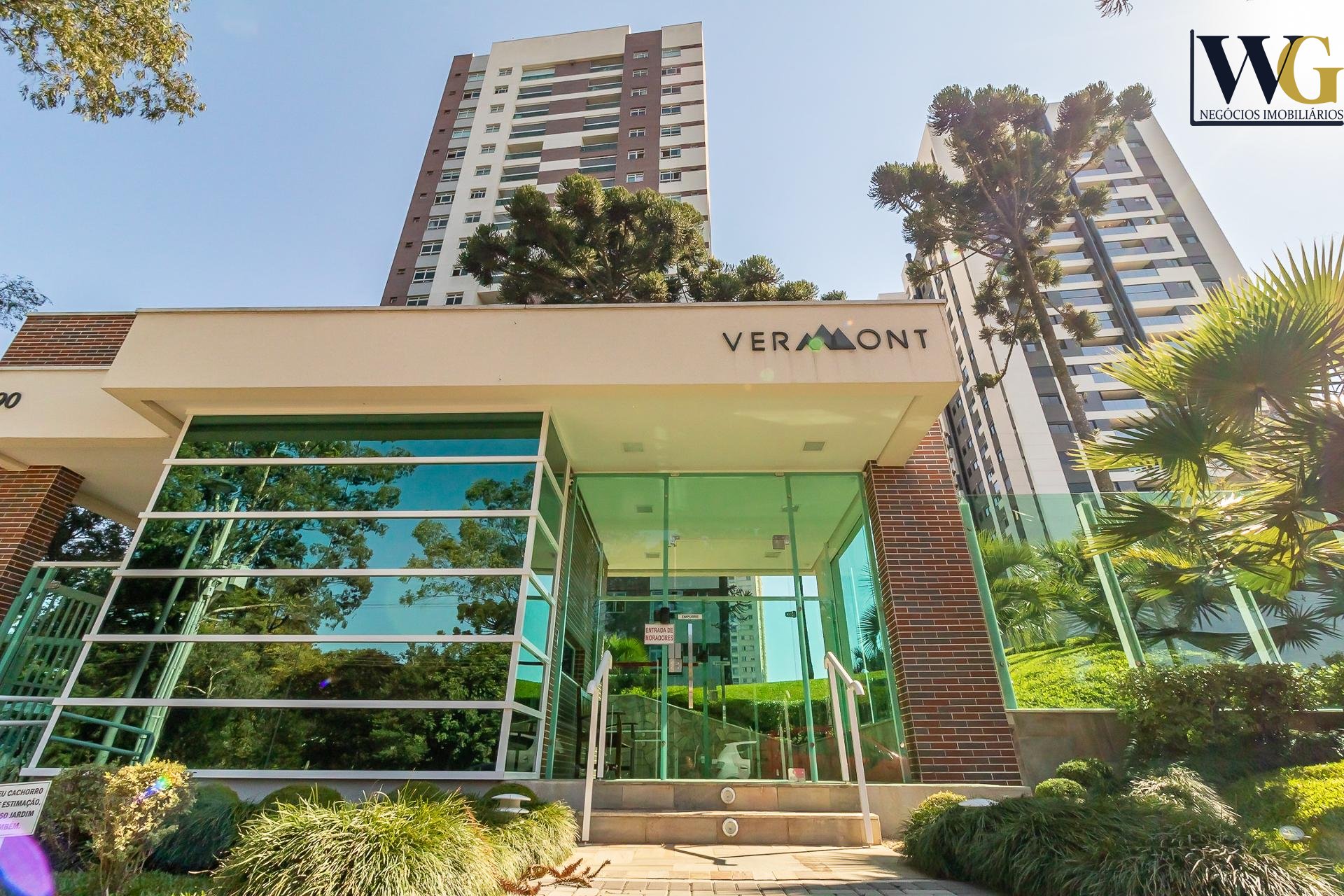Apartamento no condomínio clube Vermont, a poucos metros da Un...