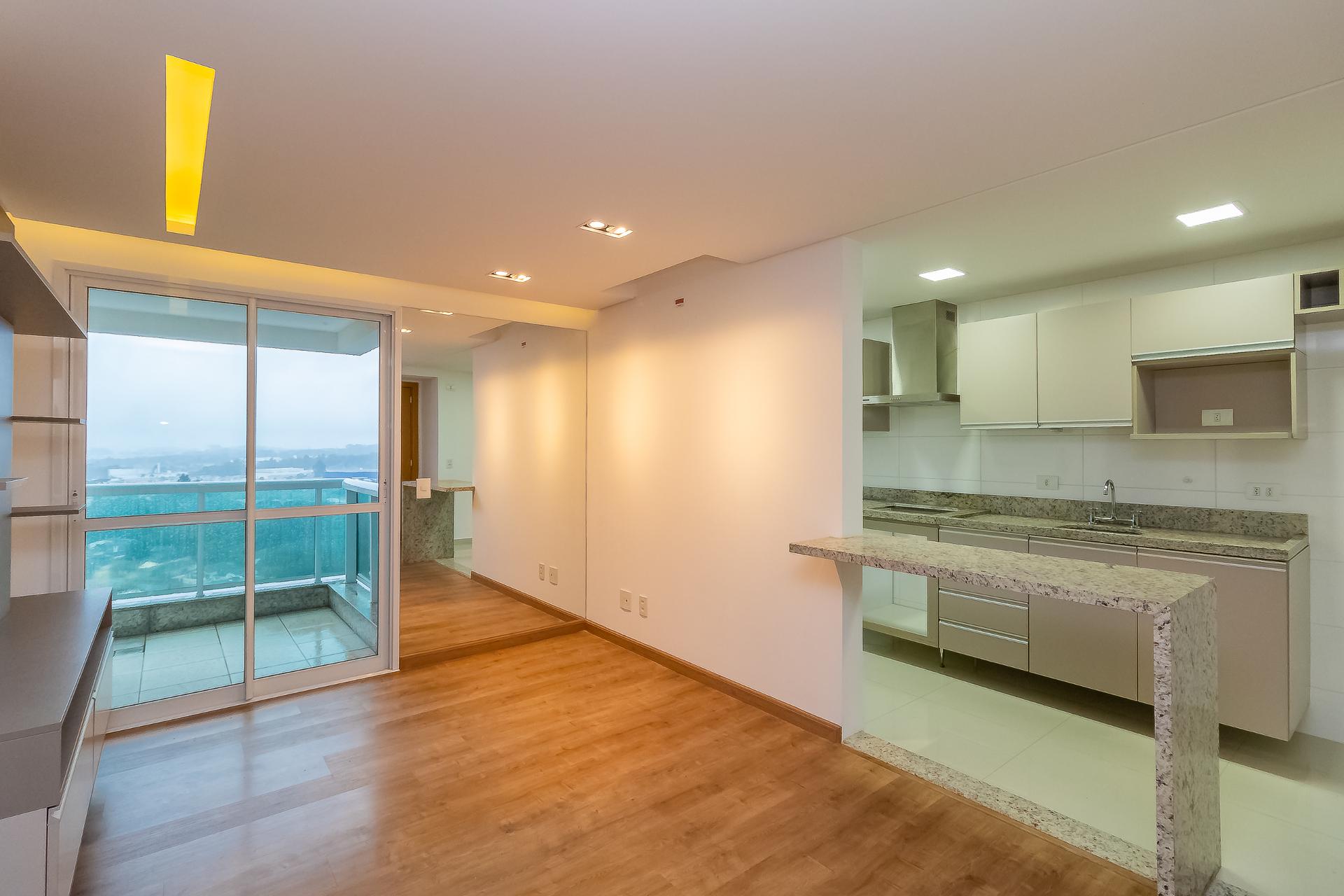 Ecoville, Curitiba PR | 2 Quartos | R  2.750 Mês | Cond. Clube...