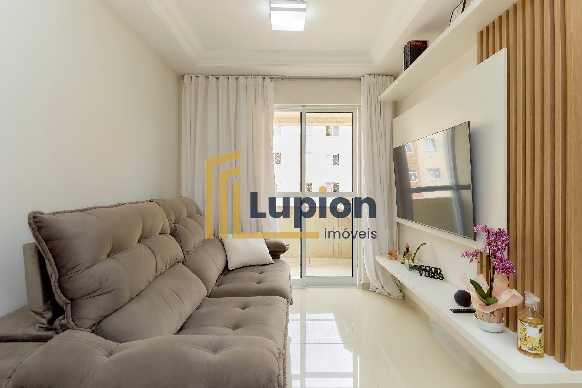Apartamento com 2 dormitórios à venda, 56,10 m2, CURITIBA - PR