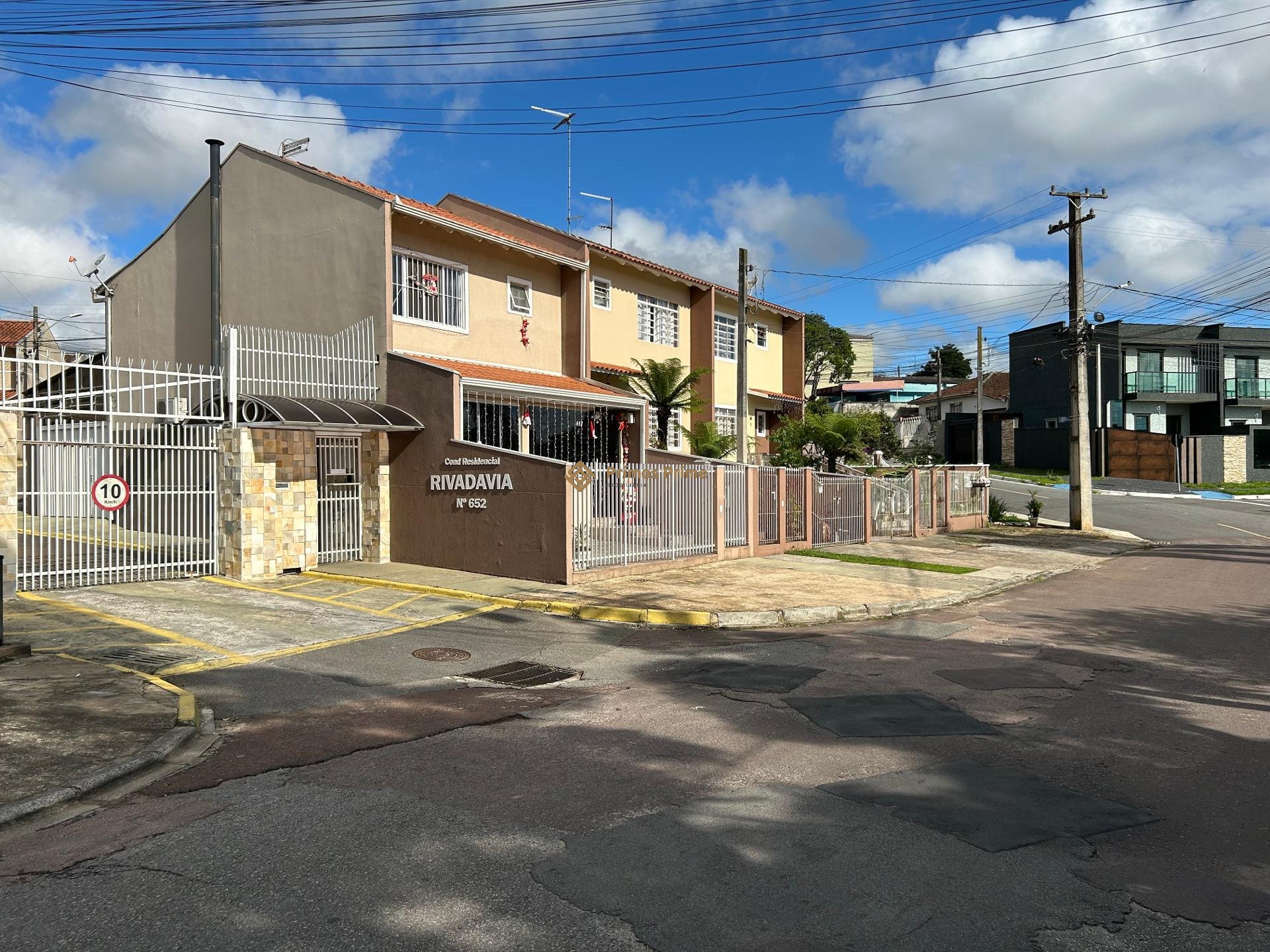 Sobrado com 3 dormit?rios ? venda,  90 m2, ALTO BOQUEIR?O, CUR...