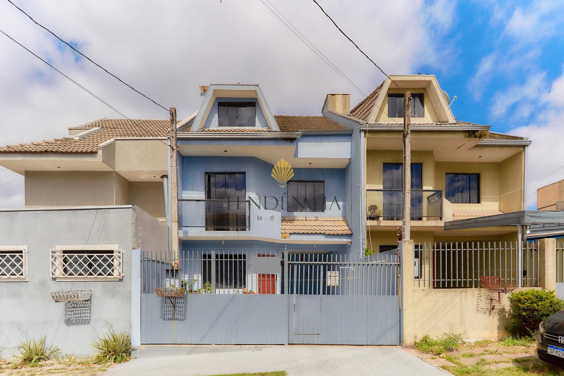 Sobrado com 2 dormitórios à venda,  112 m2, SÍTIO CERCADO, CUR...