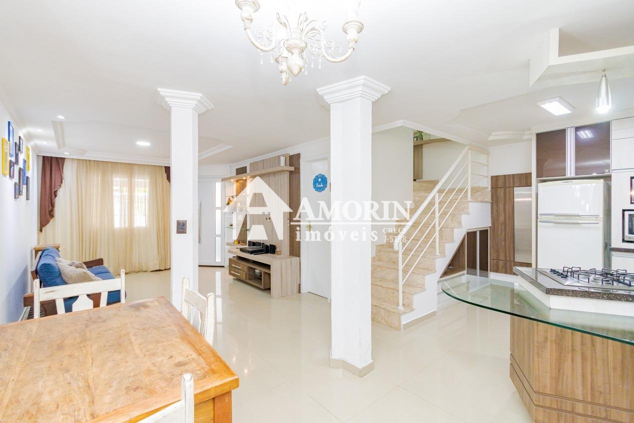 Sobrado com 4 quartos à venda, 177.36 m2, XAXIM, CURITIBA - PR
