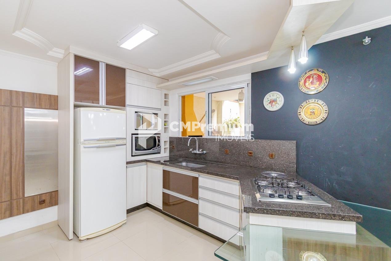 Sobrado com 4 quartos à venda, 177.36 m2, XAXIM, CURITIBA - PR