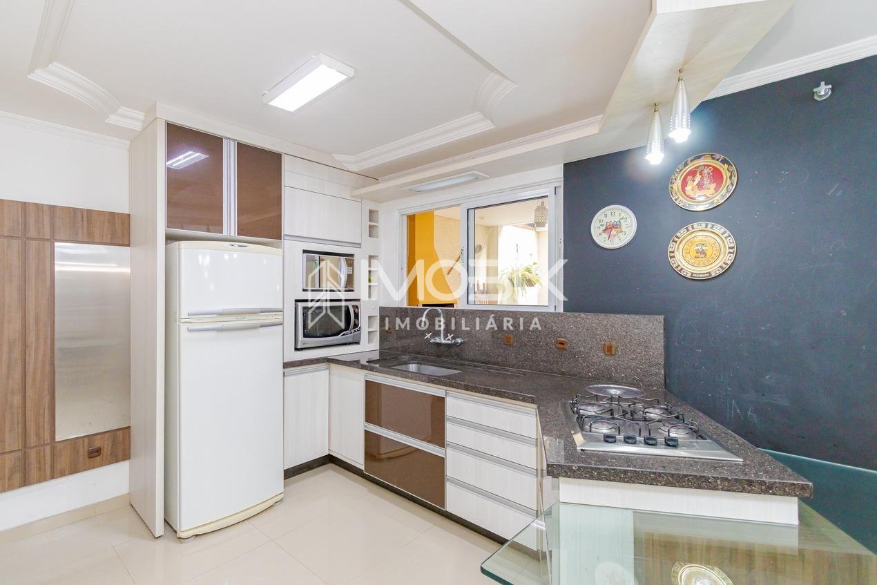 Sobrado com 4 quartos à venda, 177.36 m2, XAXIM, CURITIBA - PR
