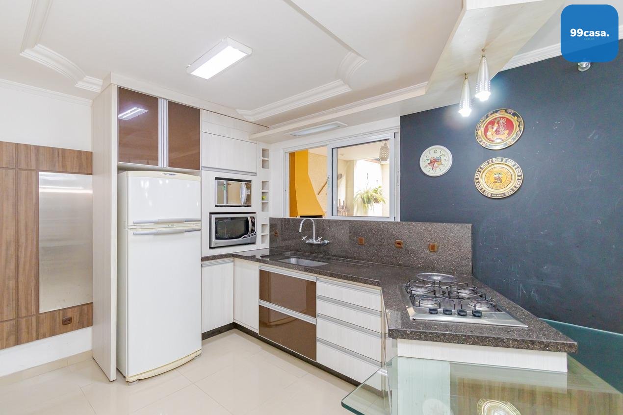 Sobrado com 4 quartos à venda, 177.36 m2, XAXIM, CURITIBA - PR