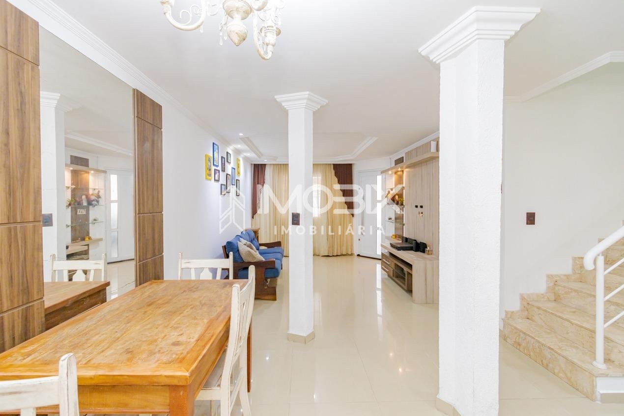 Sobrado com 4 quartos à venda, 177.36 m2, XAXIM, CURITIBA - PR
