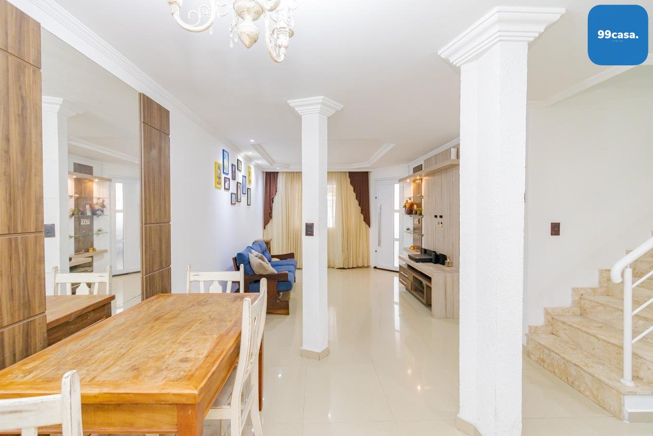 Sobrado com 4 quartos à venda, 177.36 m2, XAXIM, CURITIBA - PR