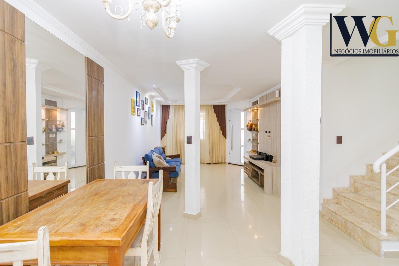 Sobrado com 4 quartos à venda, 177.36 m2, XAXIM, CURITIBA - PR