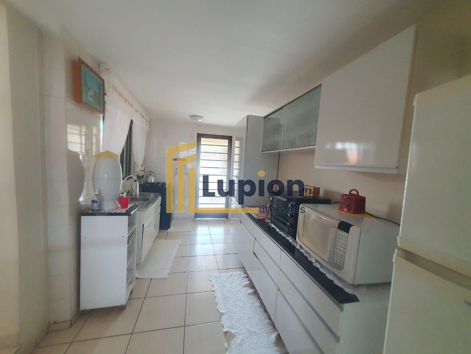 Casa com 5 dormitórios à venda, 95.20 m2, SÃO BRAZ, CURITIBA - PR