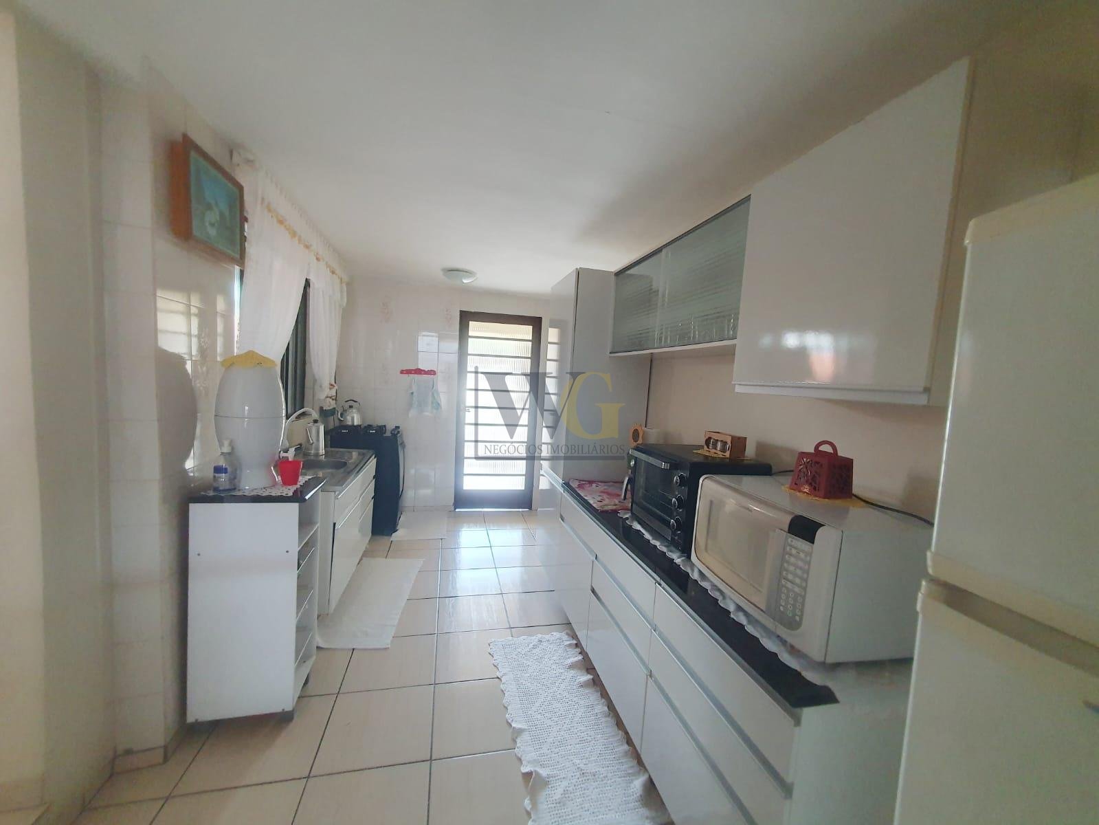 Casa com 5 dormitórios à venda, 95.20 m2, SÃO BRAZ, CURITIBA - PR