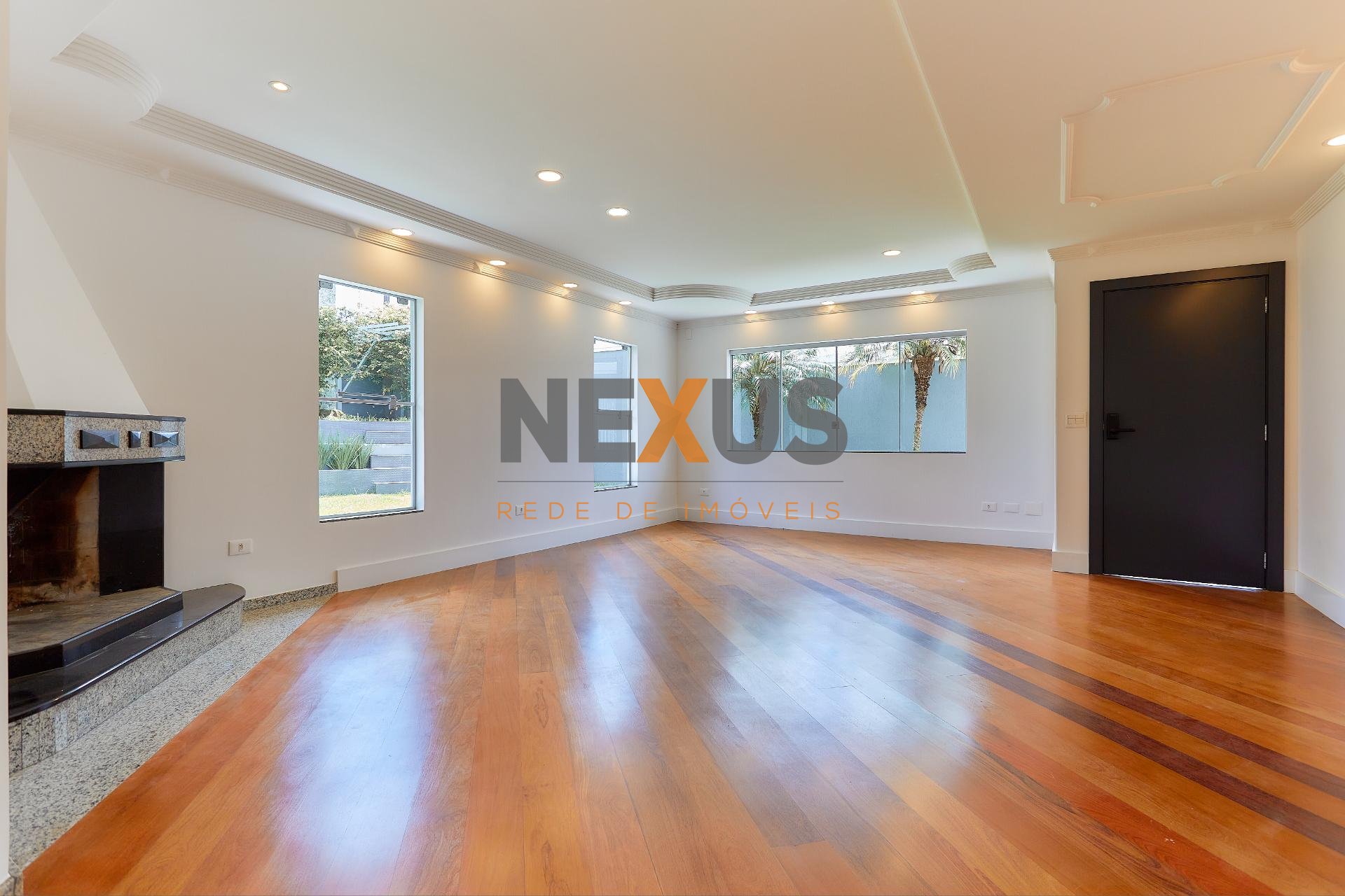 Casa com 5 quartos à venda, 503.49 m2, SANTA FELICIDADE, CURIT...