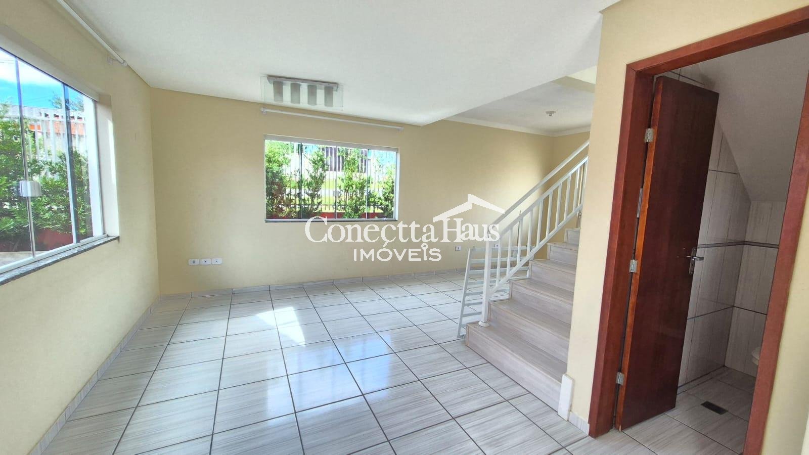 Sobrado com 3 dormitórios à venda, 85,60 m2, SAO JOSE DOS PINH...