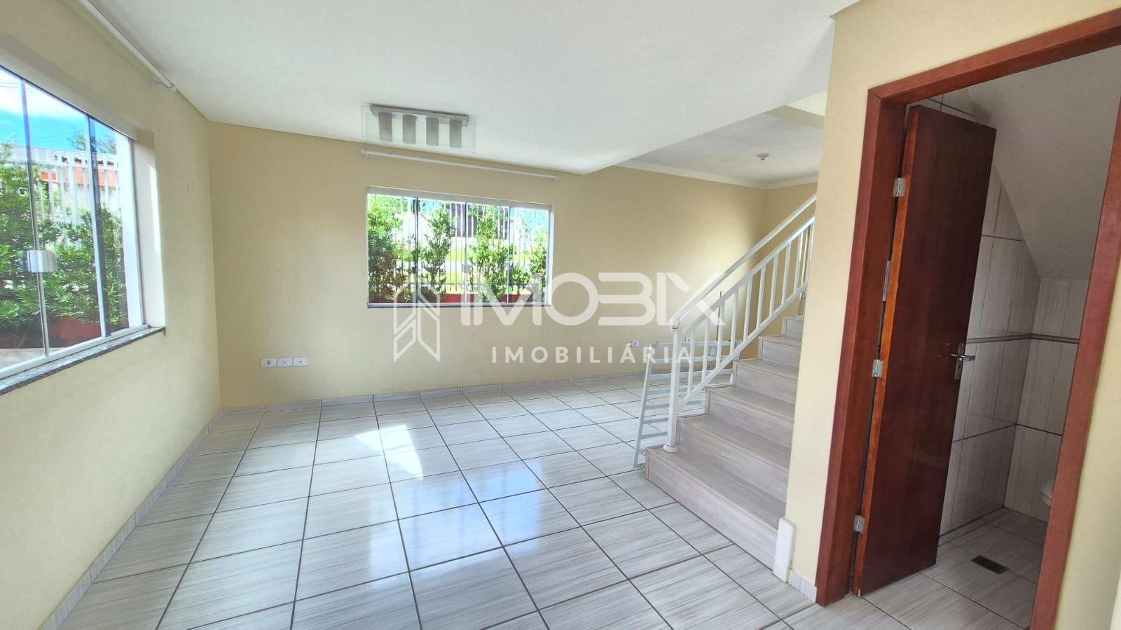 Sobrado com 3 dormitórios à venda, 85,60 m2, SAO JOSE DOS PINH...