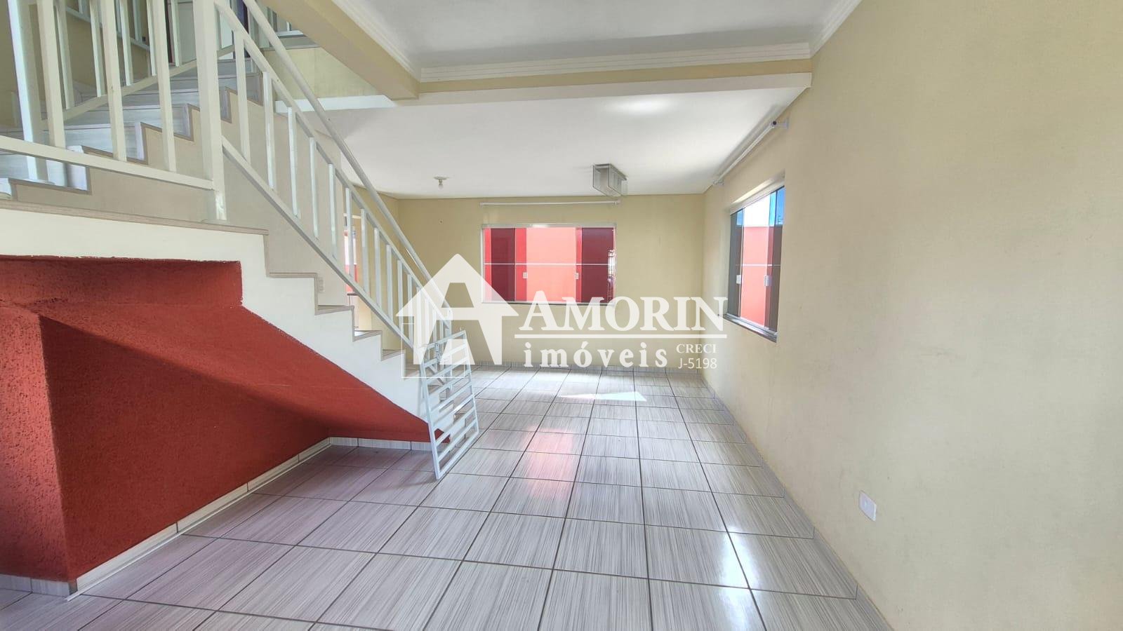Sobrado com 3 dormitórios à venda, 85,60 m2, SAO JOSE DOS PINH...
