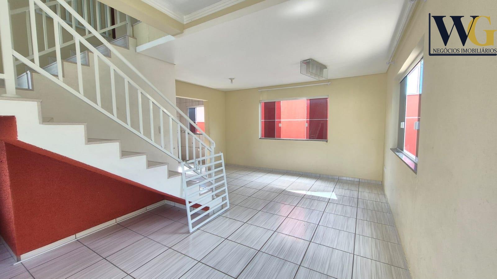 Sobrado com 3 dormitórios à venda, 85,60 m2, SAO JOSE DOS PINH...