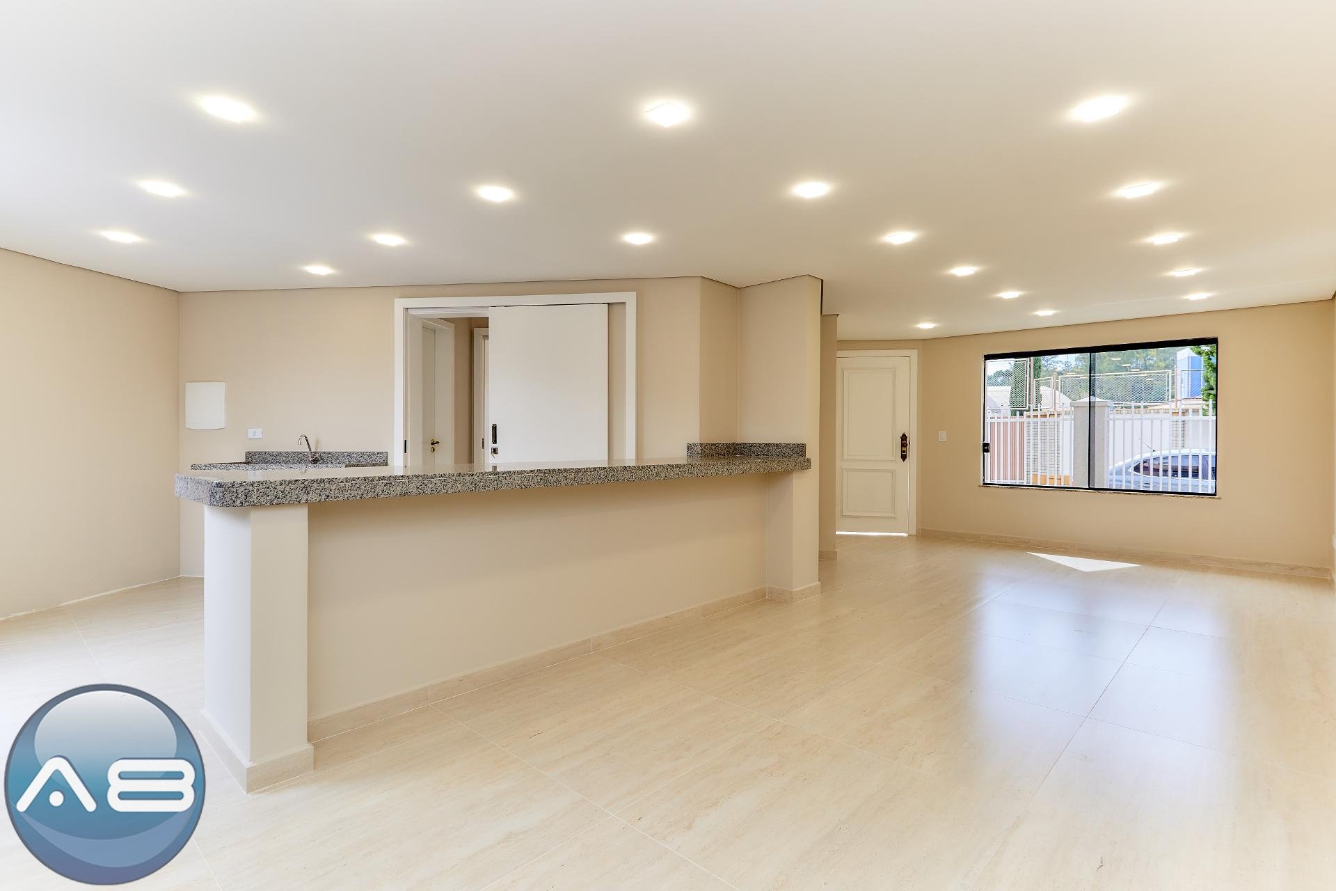 Sobrado com 3 dormitórios à venda, 178.65 m2, CENTRO, COLOMBO ...