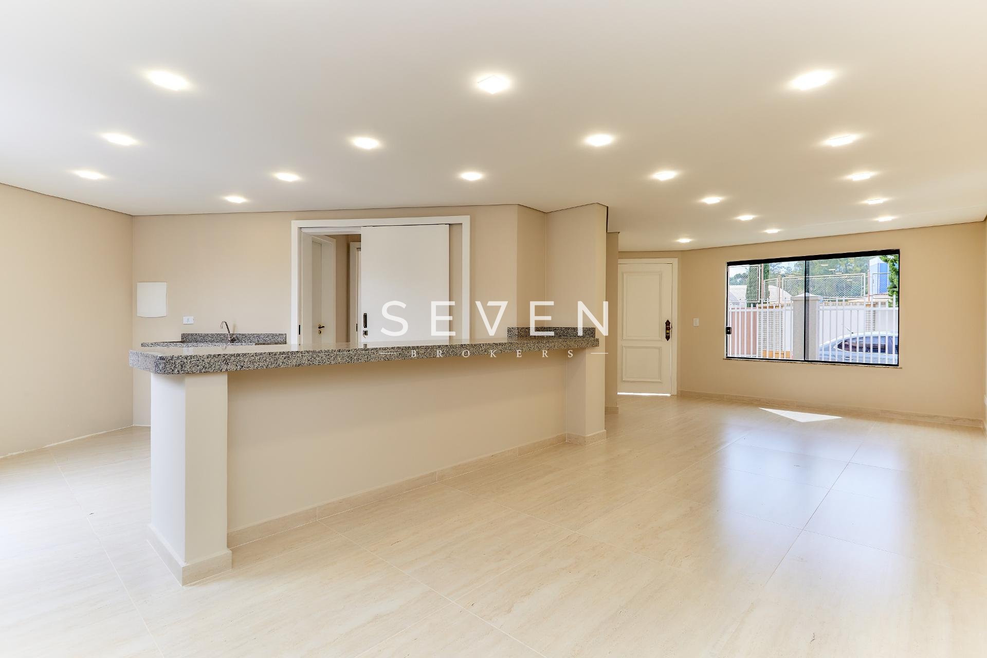 Sobrado com 3 dormitórios à venda, 178.65 m2, CENTRO, COLOMBO ...
