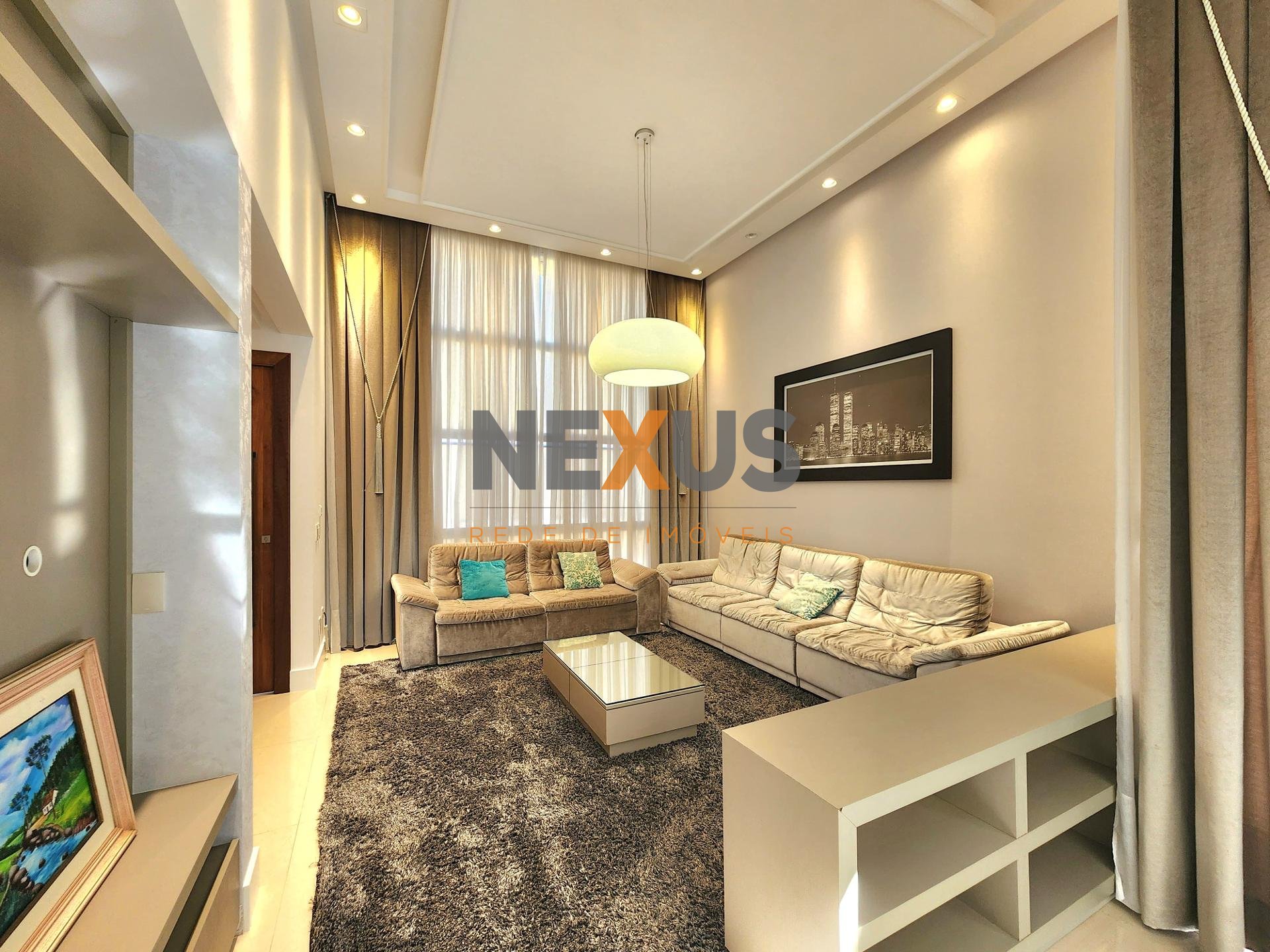 Casa com 4 quartos à venda, 346.82 m2, SANTA FELICIDADE, CURIT...