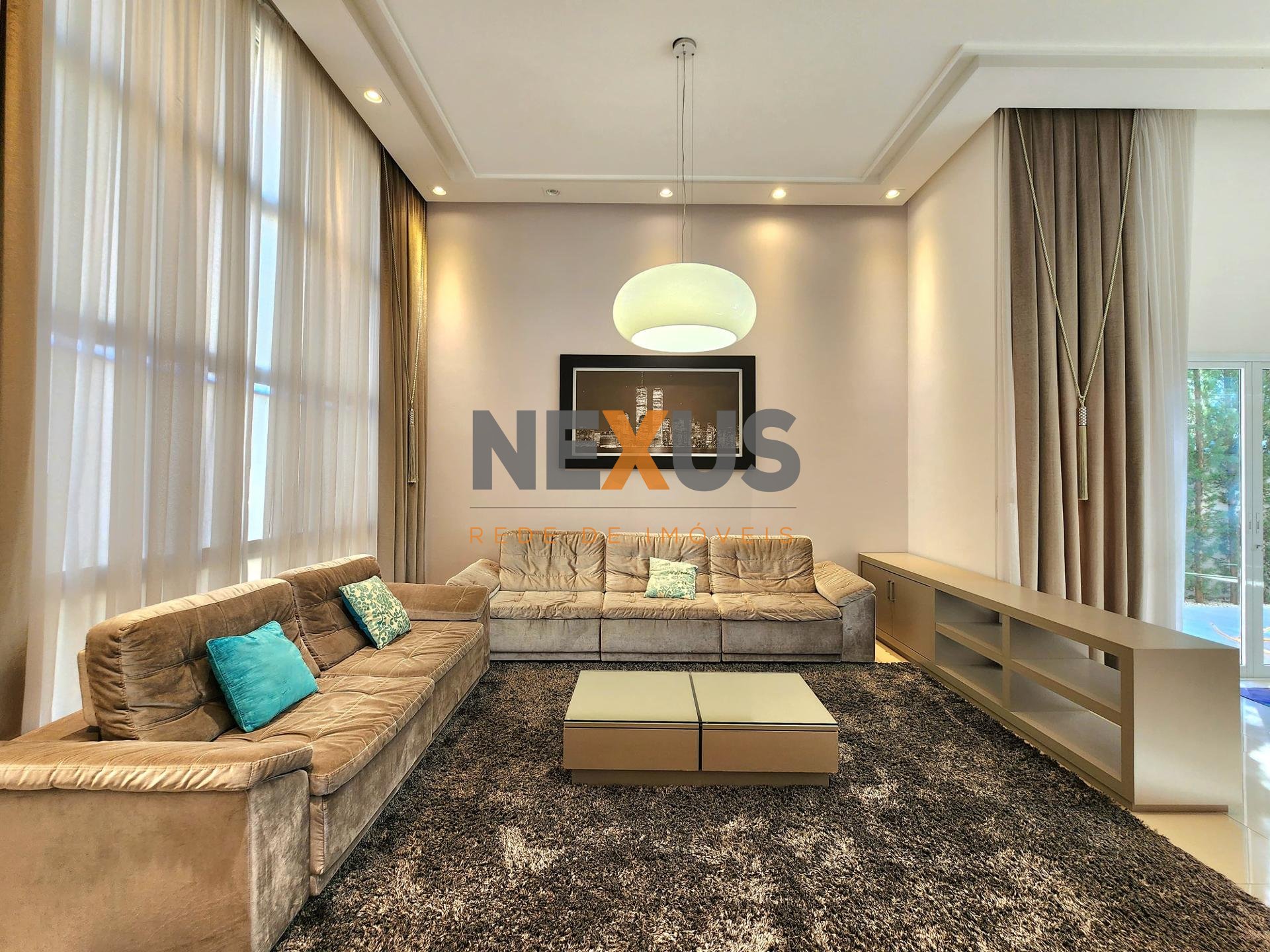 Casa com 4 quartos à venda, 346.82 m2, SANTA FELICIDADE, CURIT...