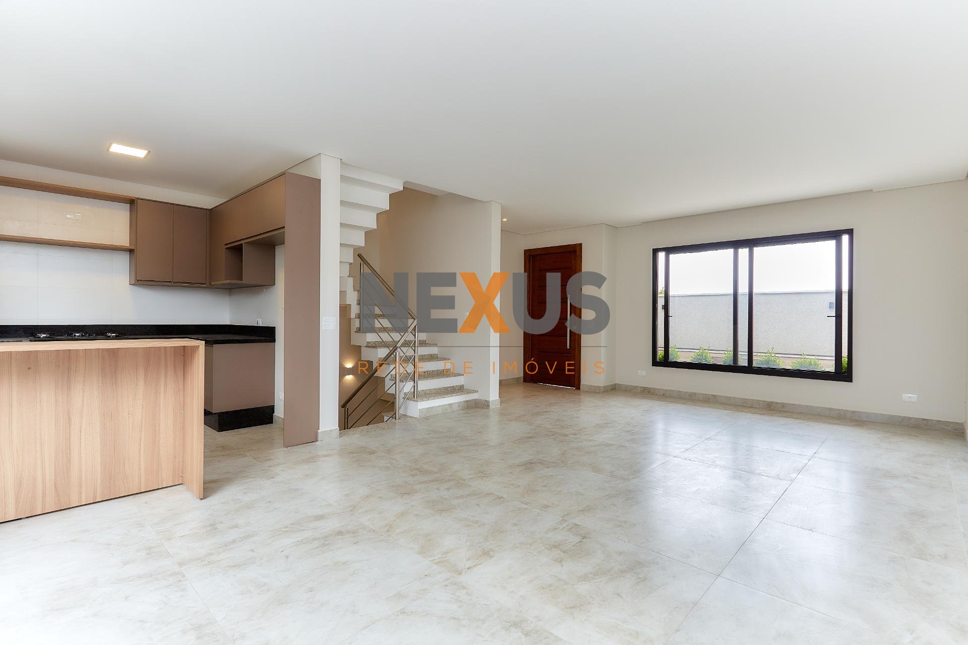 Sobrado em Condomínio  com 3 quartos à venda, 190,97 m2, SANTA...