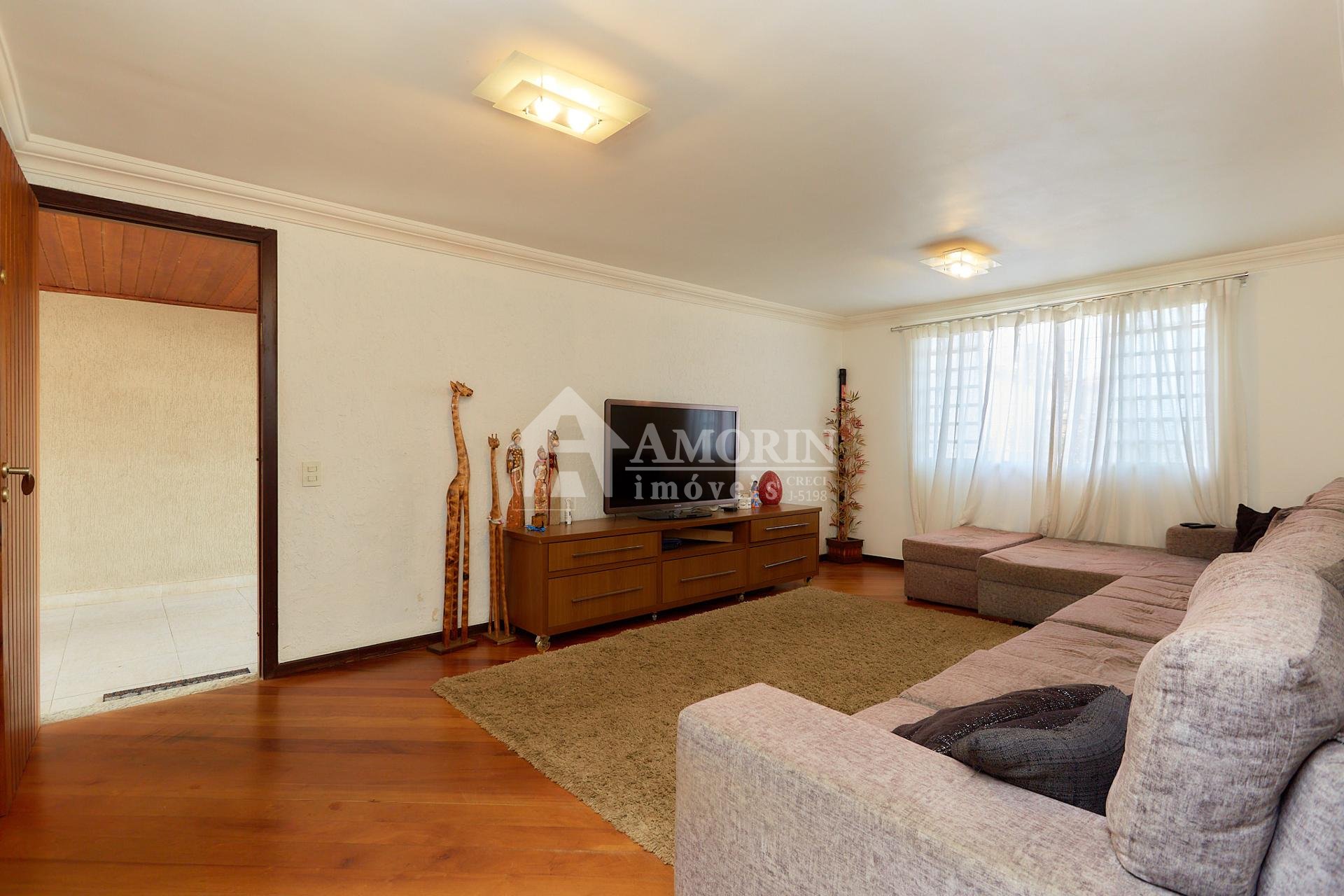 Casa com 5 quartos à venda, 235 m2, SANTO INÁCIO, CURITIBA - PR