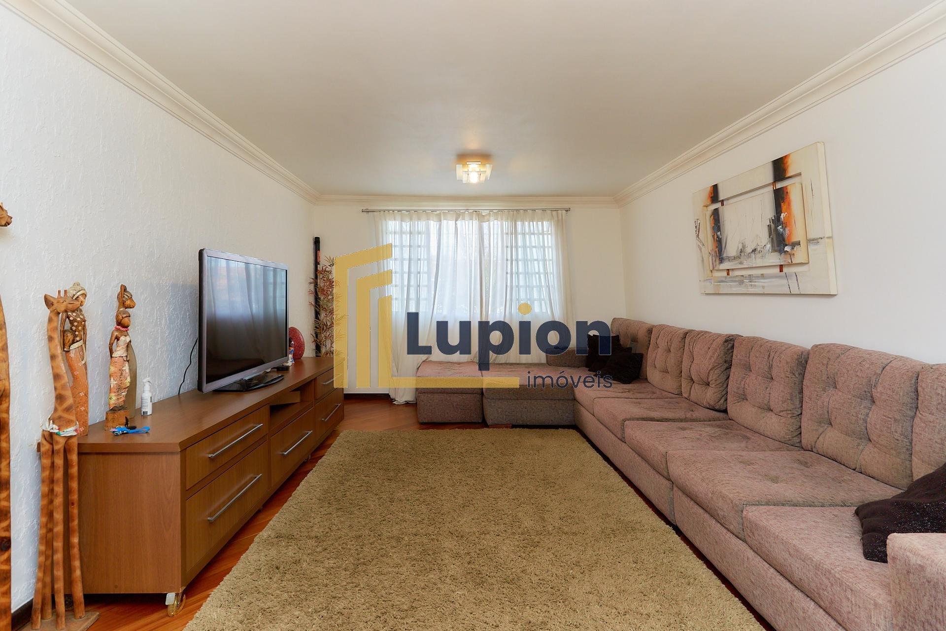 Casa com 5 dormitórios à venda, 235 m2, SANTO INÁCIO, CURITIBA...