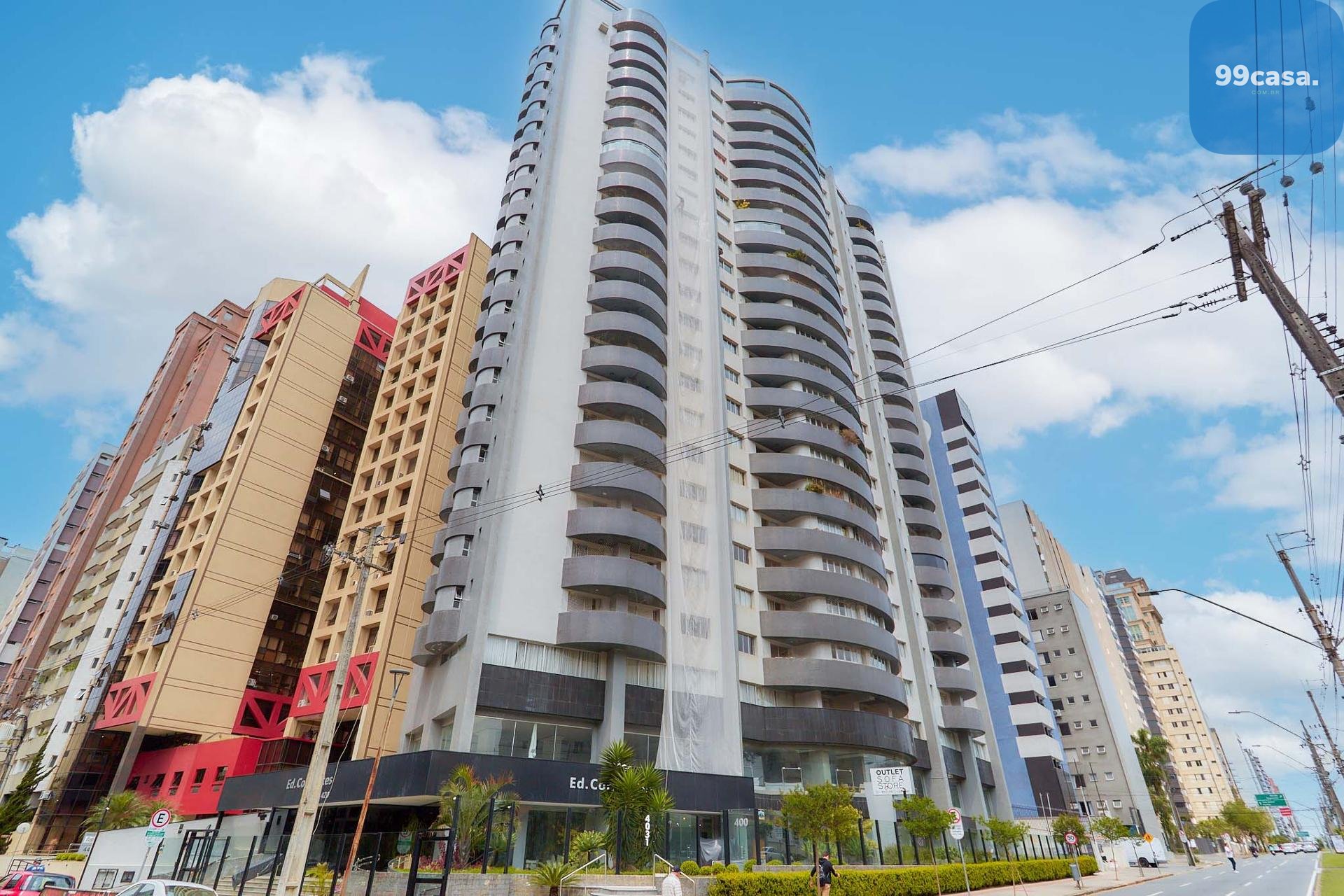 Apartamento reformado com 4 dormitórios à venda, 266,80 m2, BA...
