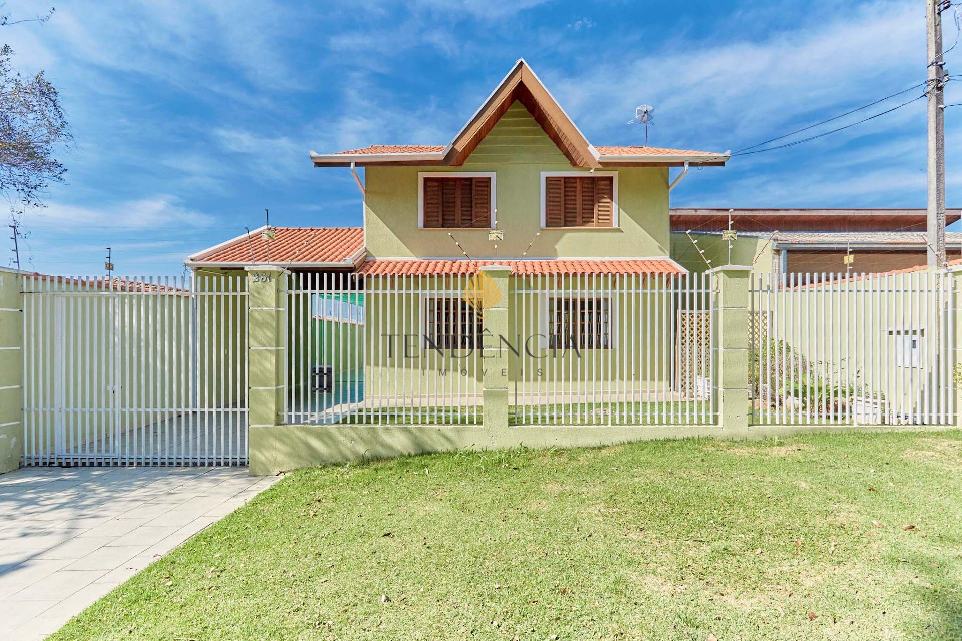 Casa para loca??o 260 m2, 4 quartos - S?o Braz - Curitiba PR