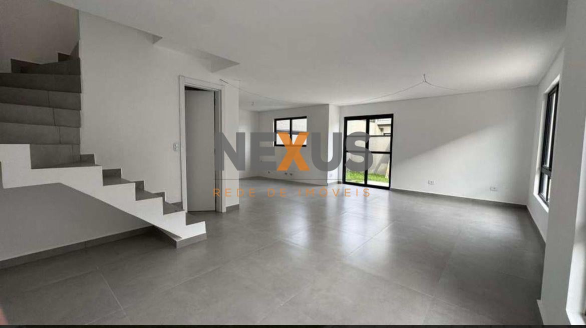 Sobrado com 3 quartos à venda, 100 m2, XAXIM, CURITIBA - PR