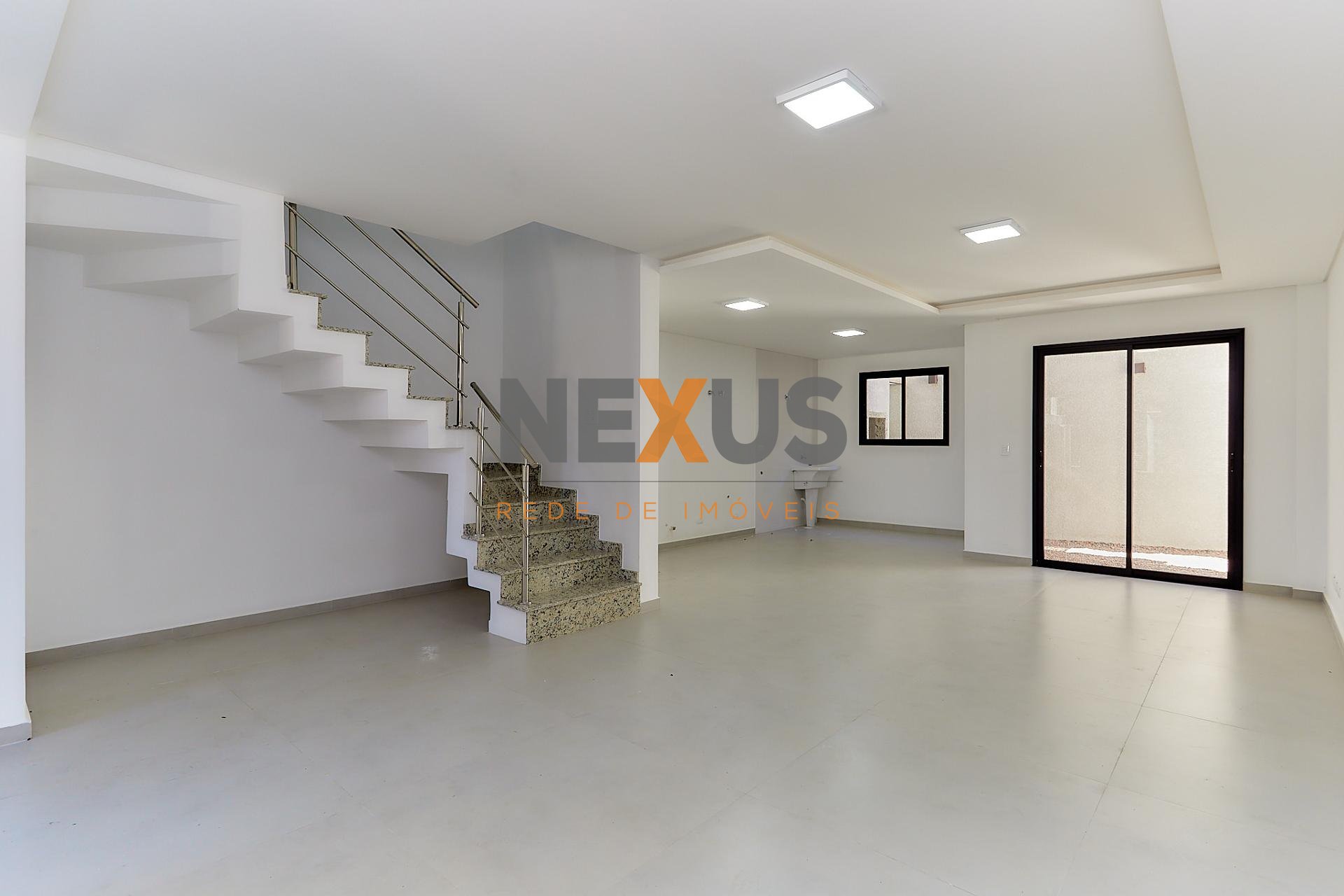 Sobrado com 3 quartos à venda,108 m2, BOQUEIRÃO, CURITIBA - PR