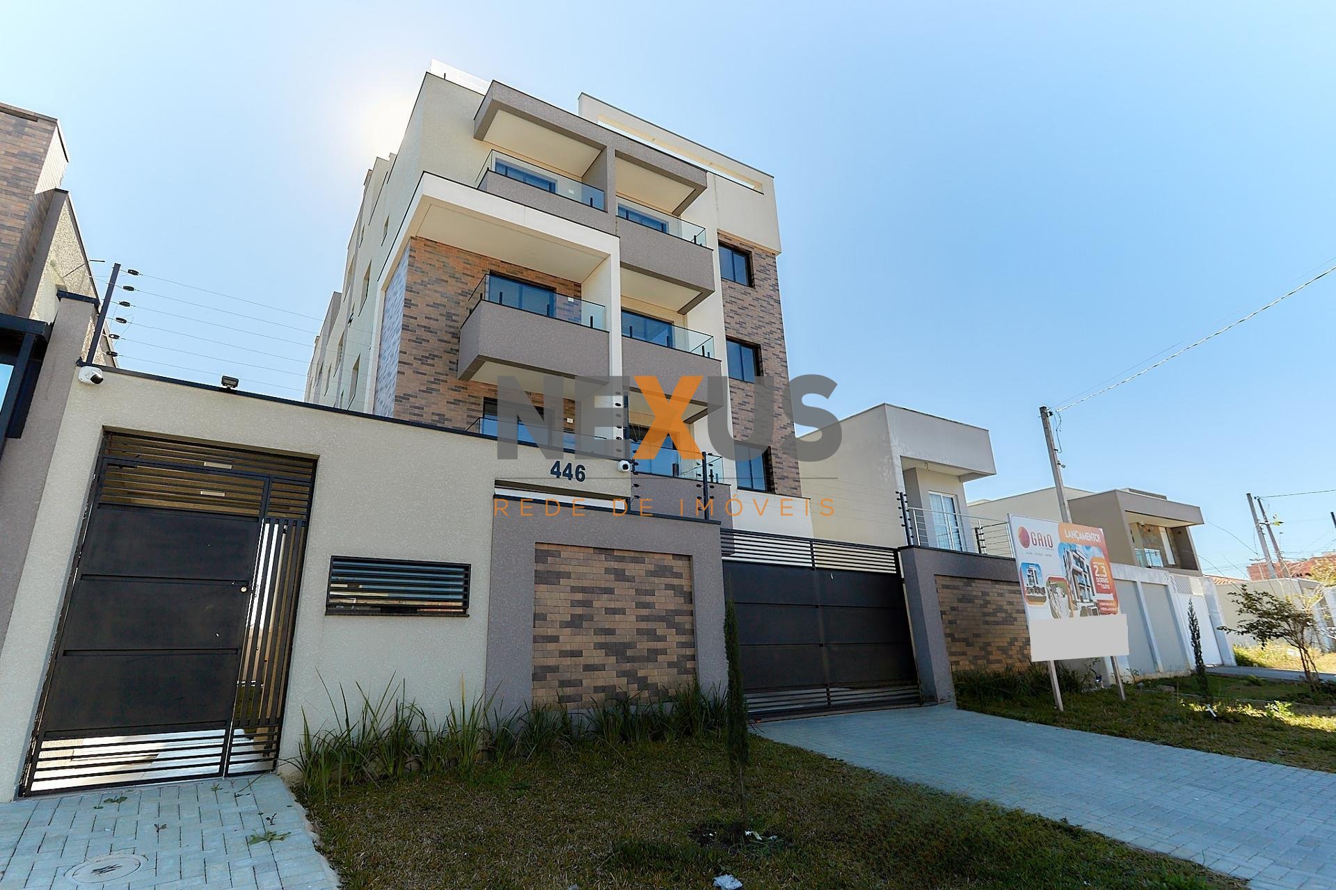 Apartamento com 3 quartos à venda, 58m2, CENTRO, PINHAIS - PR